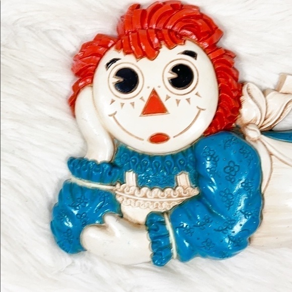 VINTAGE 70’s Raggedy Ann wall decor - Picture 2 of 5